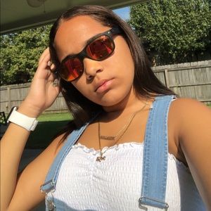 Meet your Posher, Mya’